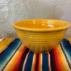 Vintage Bauer Pottery Ring Ware Yellow #18 Mixing Bowl | eBay