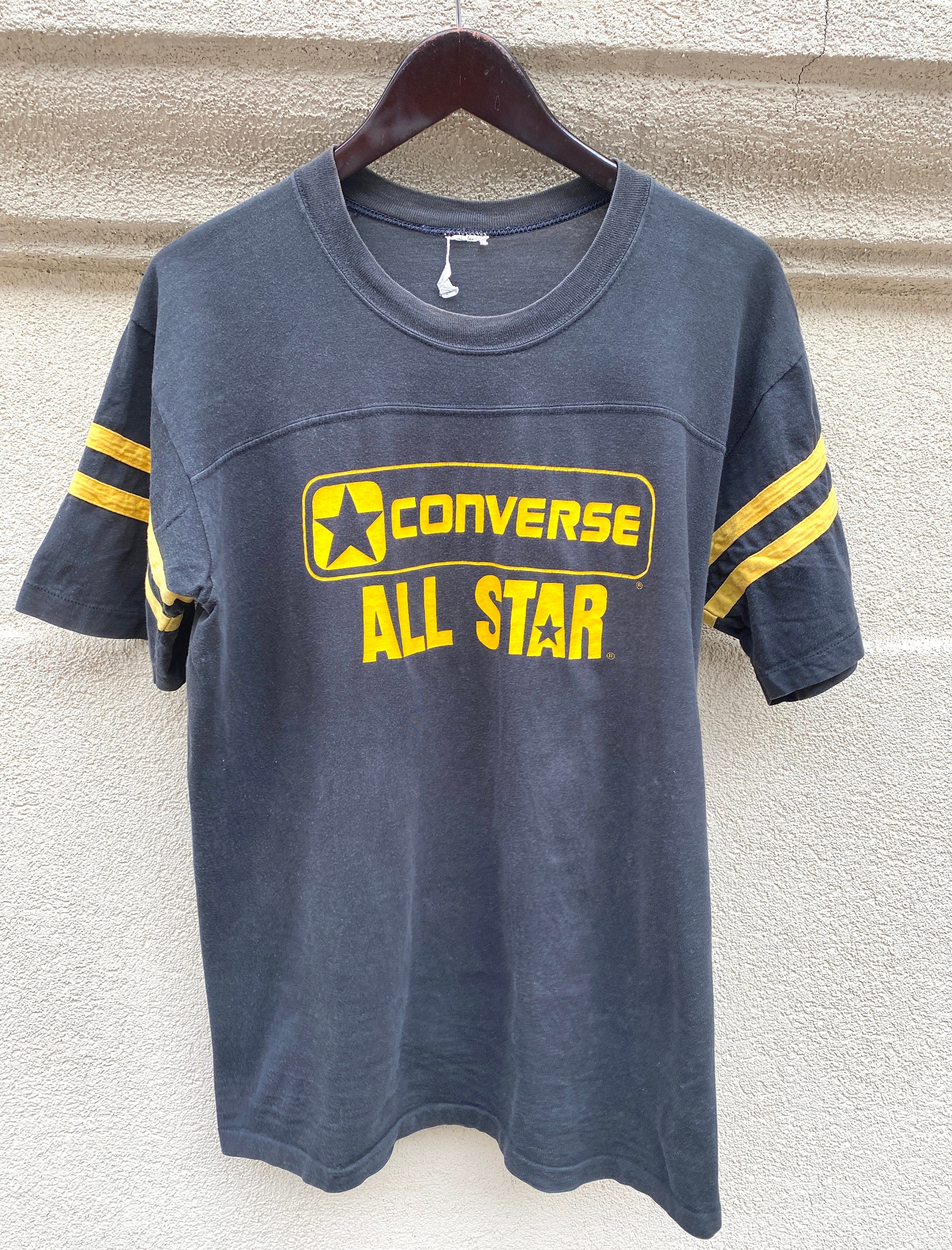 converse t shirts