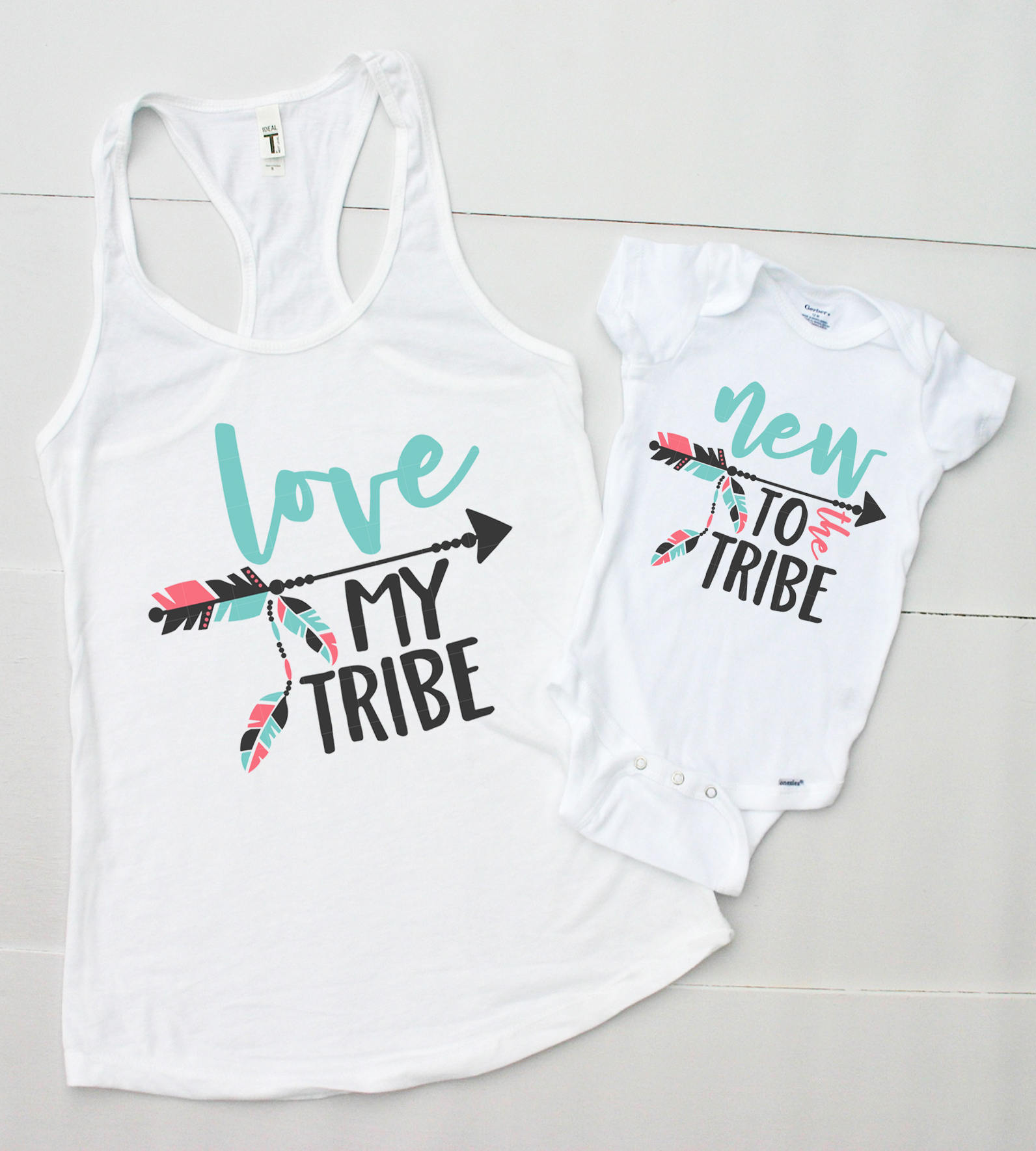 newborn matching outfits with mom