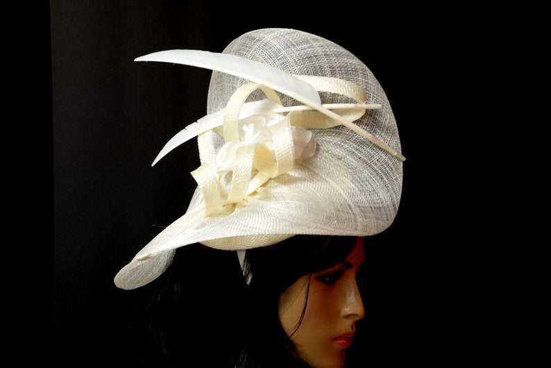 Dressy, Unique shape Fashion Wedding,Church,Formal Elegant New High Quality Ivory Sinamay Fascinator Beautiful Kentucky Derby Fancy