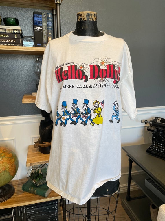 Hello Dolly Logan High T shirt Jerzees White Size XL Short