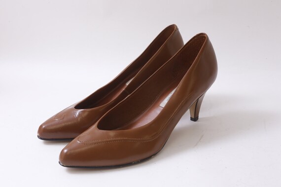 Brown Heels Leather Carriage Court Size 7 Women Shoes 
