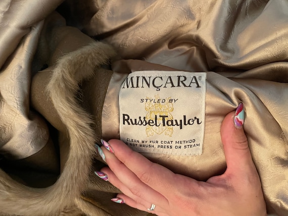 Mincara Russel Taylor Brown Fur Coat Jacket Style Long Sleeve