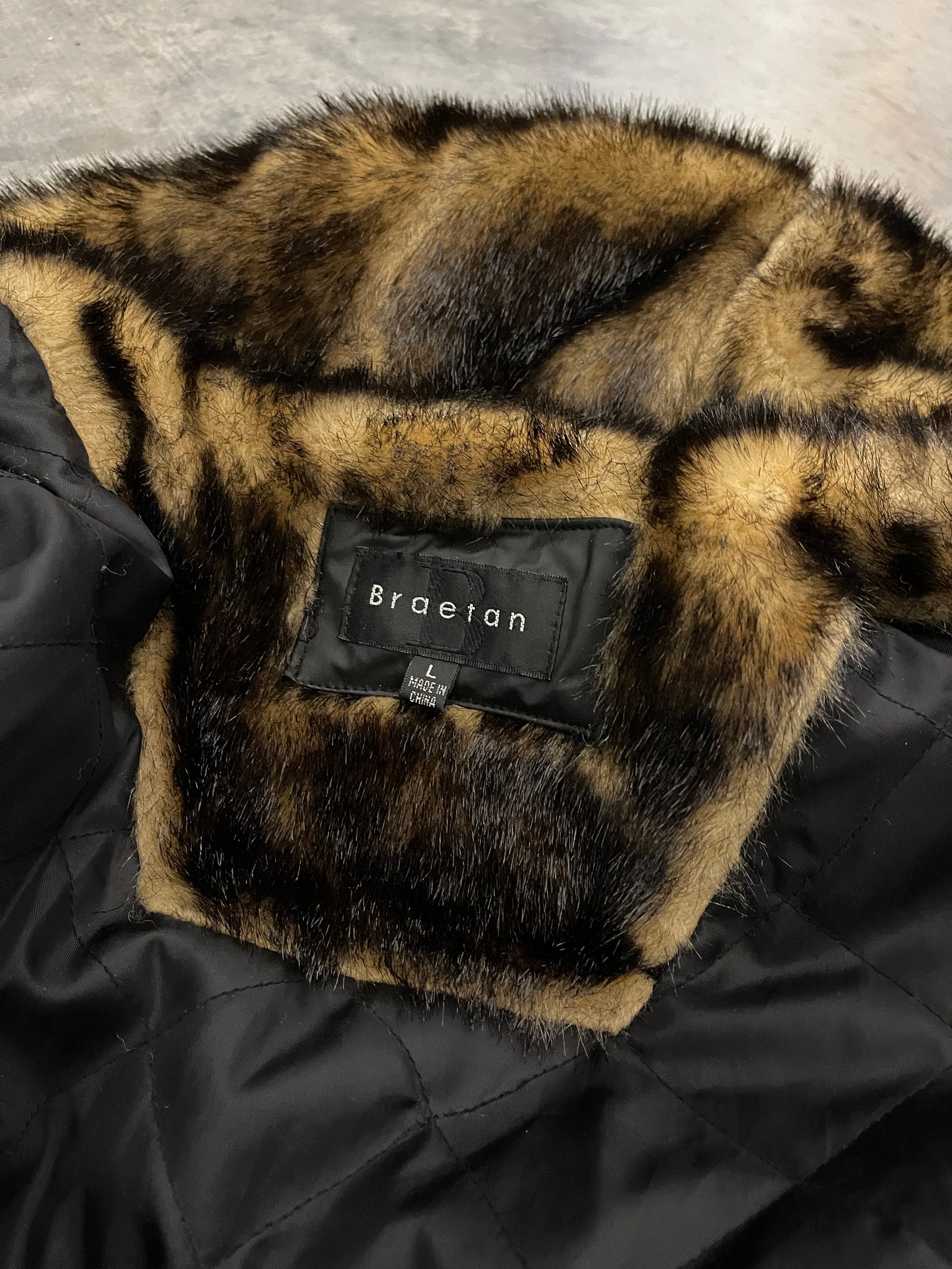 Braetan, Black Jacket, Brown Fur Collar, Size L, Cold
