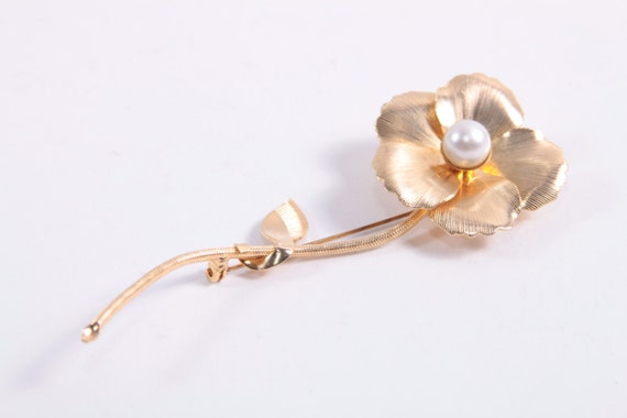 Gold Colored Flower Enamel Style Brooch or Pin Wi… - image 2