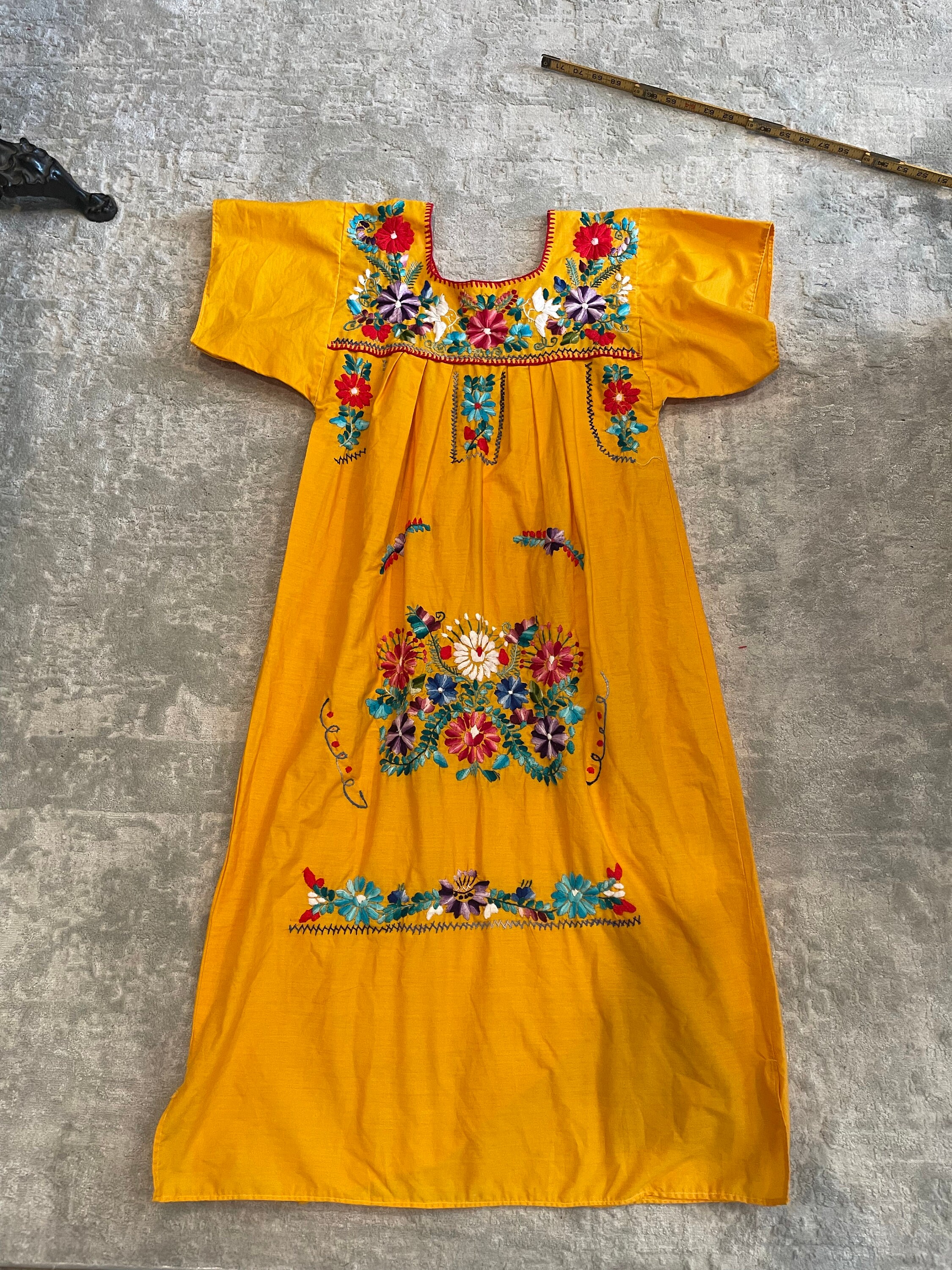 ワンピース 70s Yellow Mexican Dress VINTAGE 70's Mexican Embroidered Dress | Yellow Floral