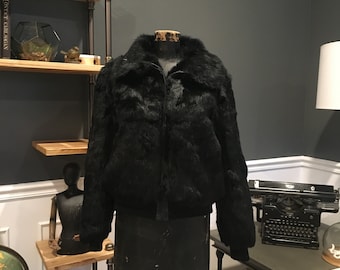 Black, Short, Fur Coat, Closed Neck, Fitted Waist, Long Sleeve, Side Pockets, Zipper, Winter, Warm, Fashion, Outfit, Vintage, ~ 20-01-1152