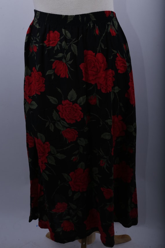 Black, Rose Skirt, Red Flowers, Floral Patterns, … - image 2