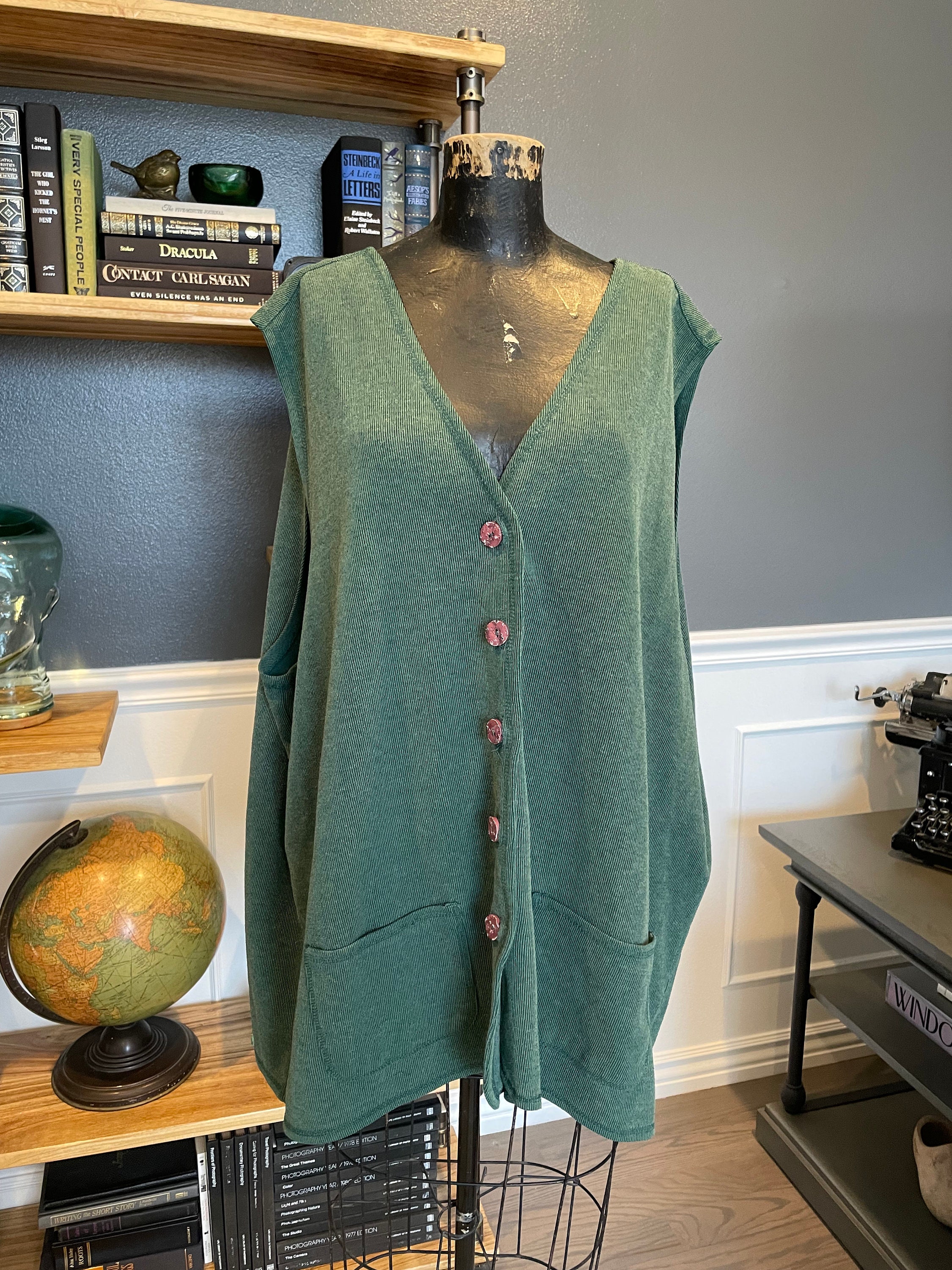 PinkStreetVibes 80s JK America, Green, Cardigan, Long Sweater, Sleeveless, Side Pockets, Pink Buttons, V Neck, Size 26/28, Fashion, Outfit, ~ 20-01-98