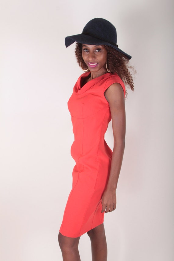 Rotes ärmelloses kleid Clearance