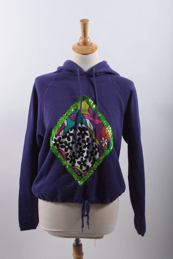 Vintage Purple Sweatshirt, Front Applique, Black a