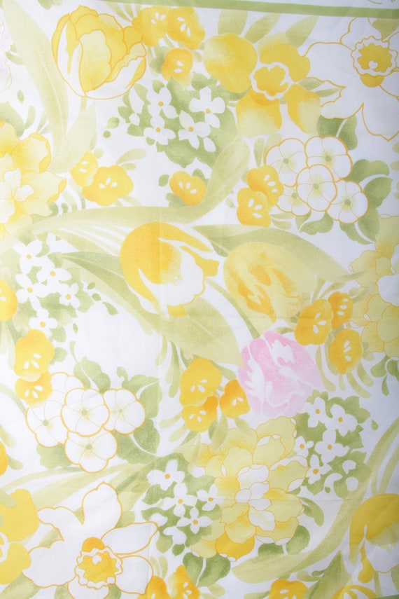 70s Vintage Floral Scarf, Yellow Tulips, Spring, … - image 4