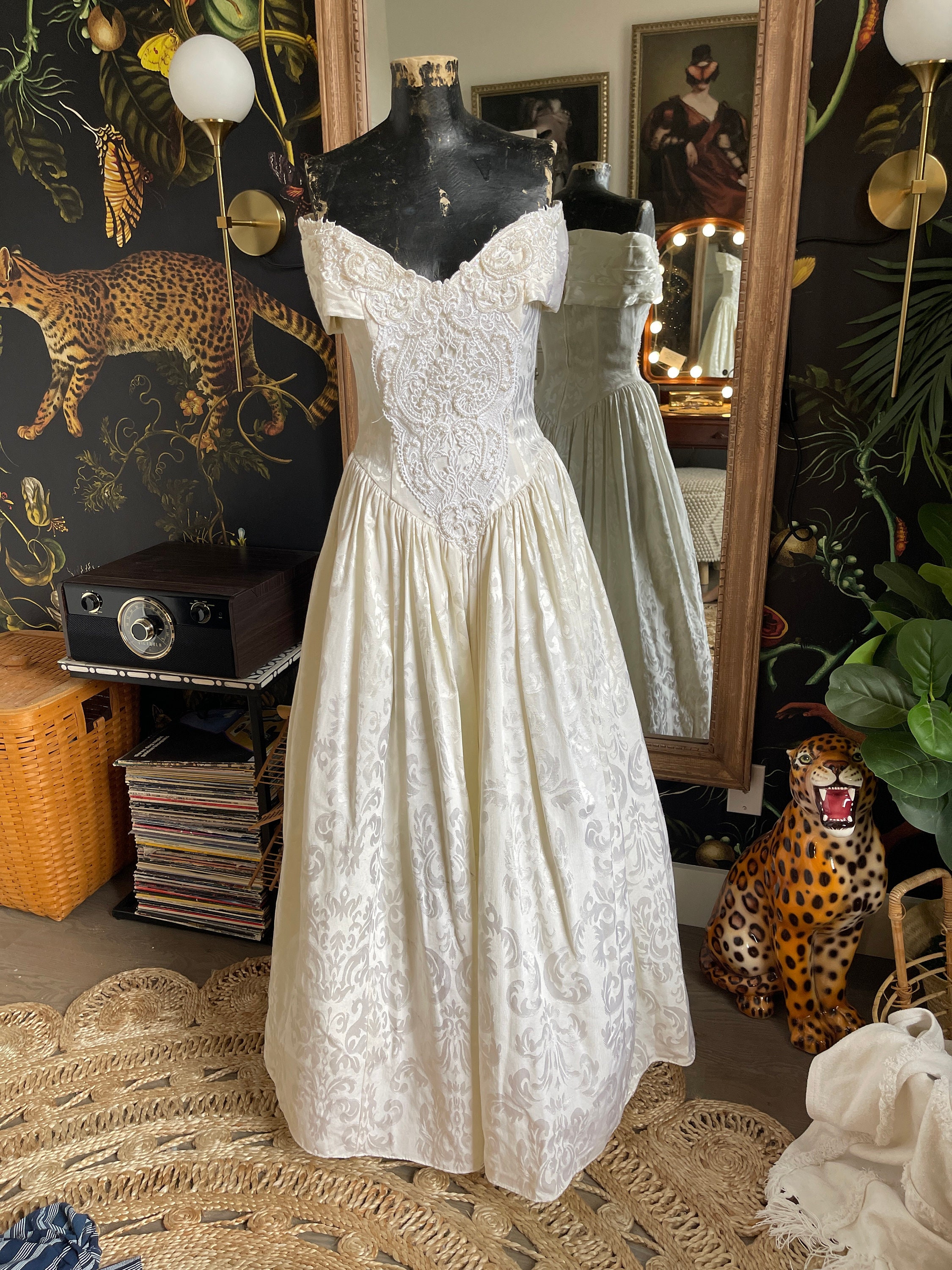 JESSICA McCLINTOCK BRIDAL カラードレス サイズ4 Jessica McClintock 700104 Size 6 Ivory/Nude - Pierre's Bridal