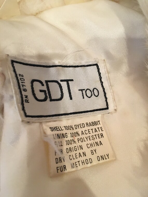 80s GDT Too, White, Short, Fur Coat, Standing Neck, Side 80s GDT Too, White, Short, Fur Coat, Standing Neck, Side