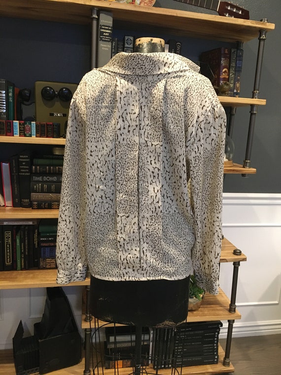 White, Blouse, Pullover, Tiger Pattern, Long Slee… - image 3