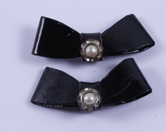 Black Bow, Pair, White Pearls, Leather, Button Clips, Victoiran, Collar Clips, Jewelry, Clothing, Accessory, Outfit, Vintage, ~  20-01-02 AA
