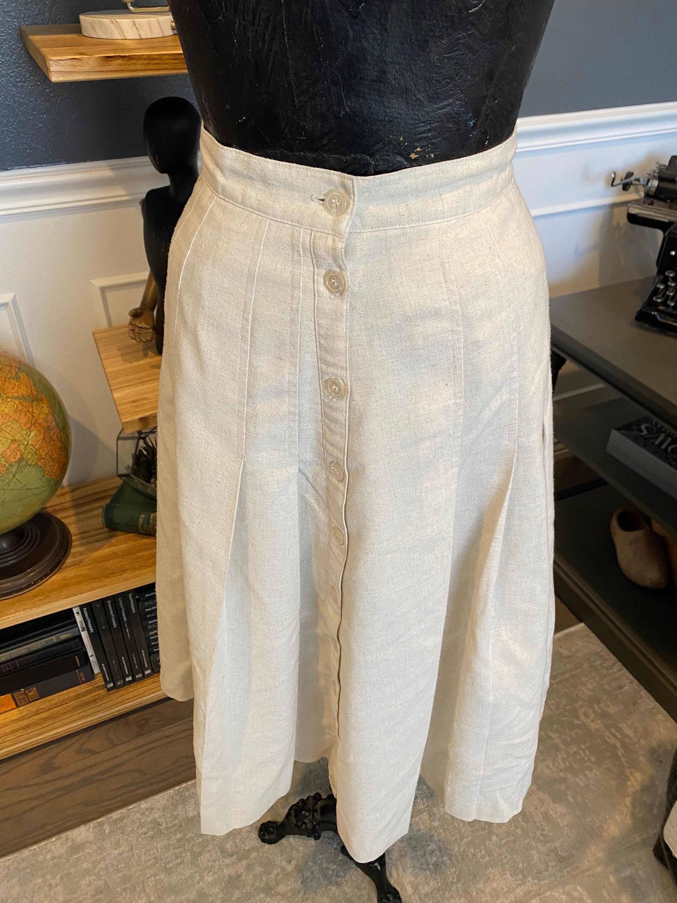 Beige Long Skirt Front Buttons Together Clothing Women s Fashion Outfit Vintage 20 01 819 Etsy Canada