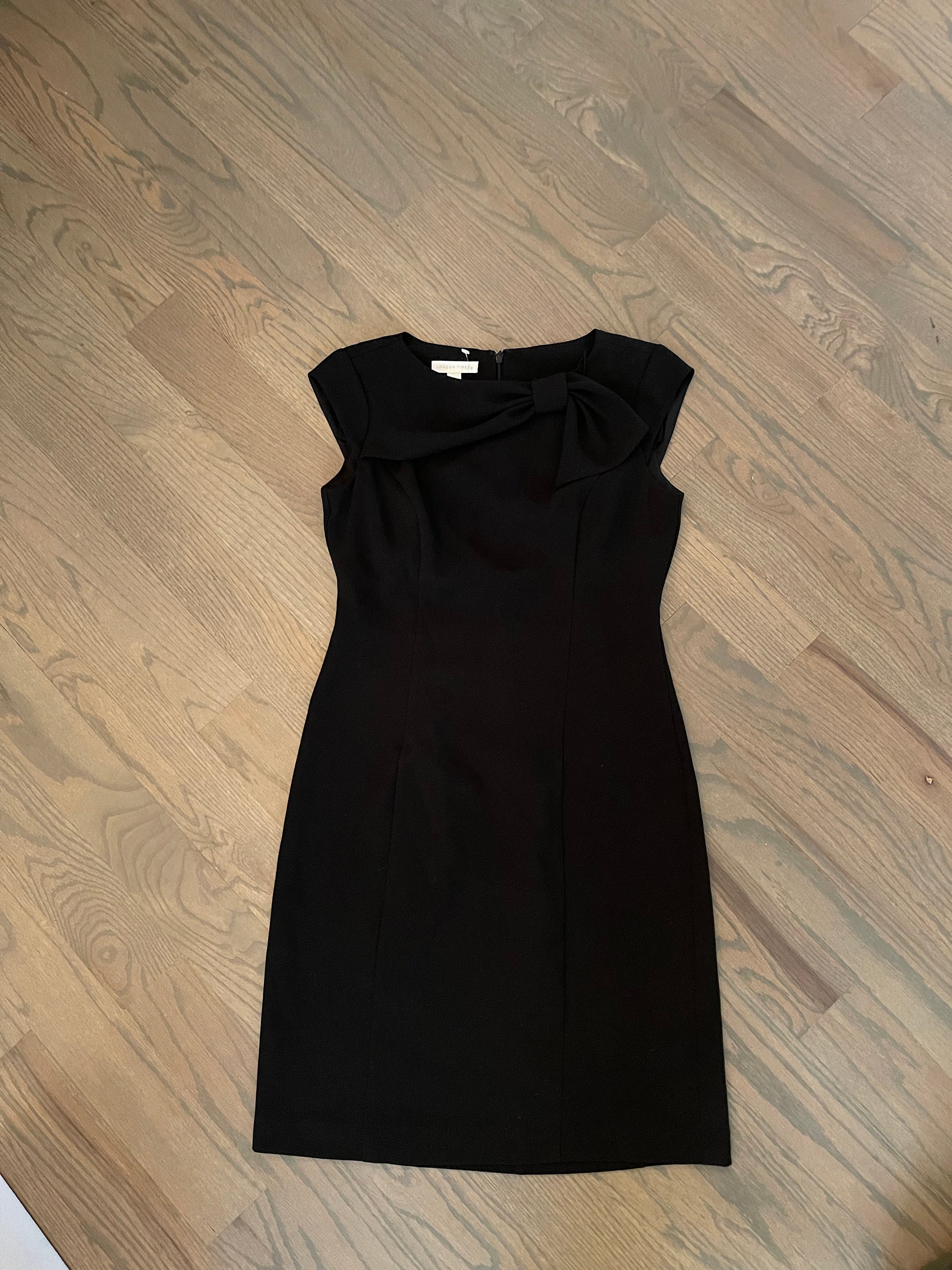 London Times, Black, Evening Dress, Sleeveless, Open Neck, Front Bow, Back Zipper, Size 4, Fashion, Clothes, Outfit, Vintage, ~ 20-01-1093