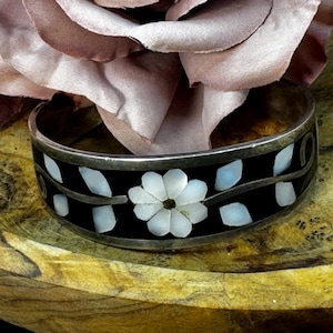Vintage Mexico Alpaca Mother of Pearl and Black Inlay Cuff Bracelet | Boho Shell Bracelet