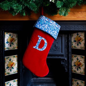 Medias navideñas con estampado Liberty - Medias personalizadas - Primeras del bebé - Personalizadas para niños - Navidad - Terciopelo - Adornos navideños