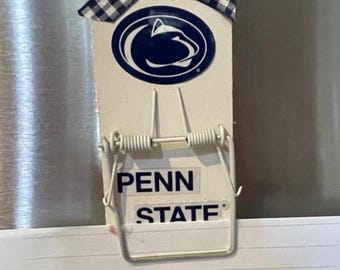 FREE SHIPPING: Penn State Football Nittany Lions PSU fan Clever Mousetrap Memo Holders, photo holders, altered mousetrap magnet
