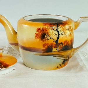 VINTAGE NORITAKE TEAPOT - Hand Painted - Cabin By Lake -  Teapot and Lid - Tree In The Meadow