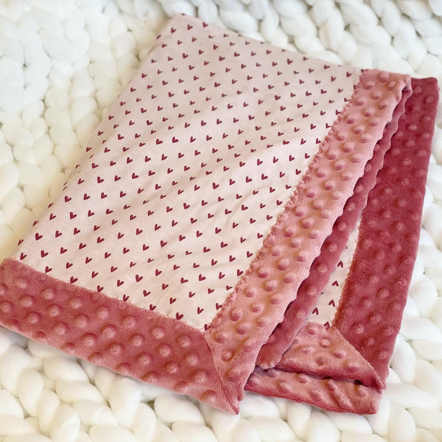 A Vision to Remember All Things Handmade Blog: Baby Receiving Blanket with Satin  Binding in 10 Minutes Flat! The Quickest Receiving Blanket Ever