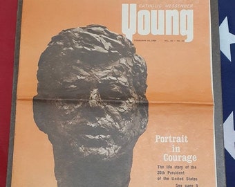 Young Catholic Messenger Feb. 14, 1964 John F. Kennedy Vintage Pamphlet 16 pages Portrait in Courage ~ Life story