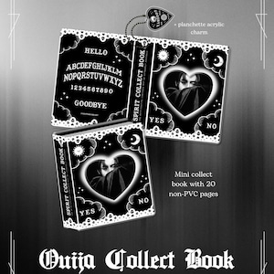 Peut inclure: Livre de collection Ouija noir et blanc avec un charme acrylique en forme de planchette. Le livre présente une image en forme de cœur et les mots "YES" et "NO". La couverture comprend également l'alphabet, les chiffres et les mots "HELLO" et "GOODBYE".