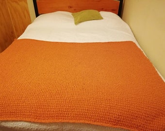Hand knitted Shawl 100 x 150 cm