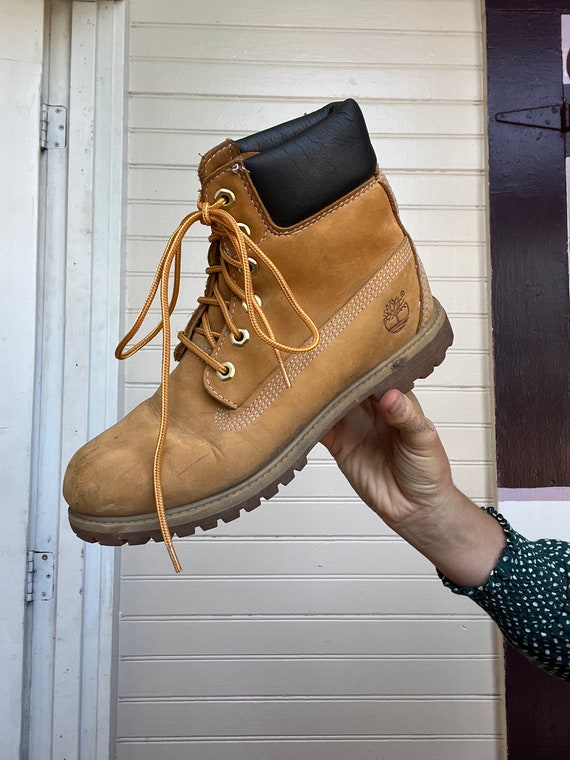 00s Timberland Boots Classic Workwear Outdoors Hi… - image 5