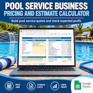 Puede incluir: Un ordenador portátil que muestra una hoja de cálculo de Google Sheets titulada Pool Service Business Pricing and Estimate Calculator. La pantalla presenta columnas para entrada de presupuestos, resumen y cálculo de beneficios.