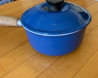 Vintage 50s Small Le Creuset Cast Iron Enamel Pot/saucepan/mid