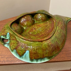 Glazed Ceramic Green Leaf MCM Ashtray, Studio Pottery Signed 1971 Free Shipping image 6