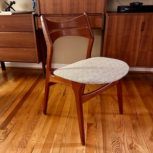 Vintage Danish Modern Model 310 Teak Dining Chair by Erik Buch / Buck O.D. Mobler A.S. Free Shipping image 1