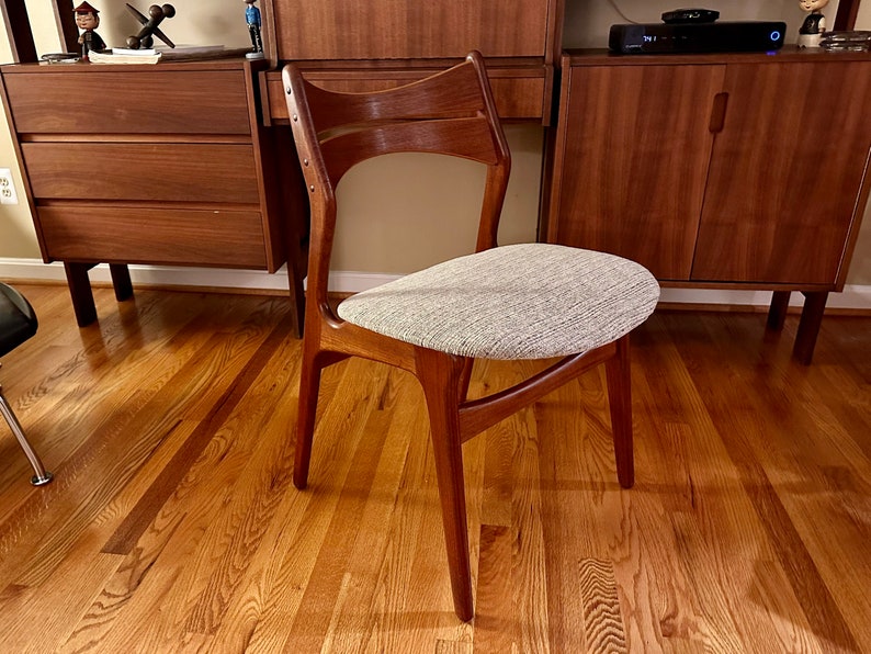 Vintage Danish Modern Model 310 Teak Dining Chair by Erik Buch / Buck O.D. Mobler A.S. Free Shipping image 1
