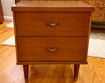 Vintage Walnut Mid Century Nightstand 2 Drawer 1960s 22.5" H x 20" W x 14" D