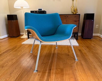 Herman Miller Swoop Lounge Chair Walnut & Blue, 2016