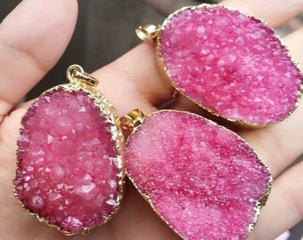 HOT 4pcs Gold plated Pink color Nature Quartz Druzy Geode pendant ,Drusy Crystal Gem stone connector Beads, Jewelry findings