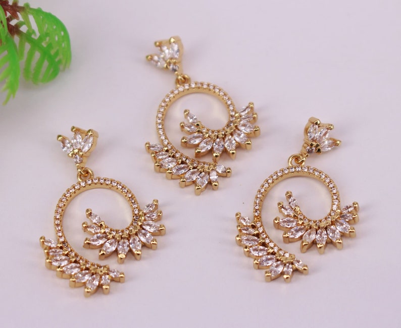 Jewelry Findings HOT 5Pcs 20x22mm Gold plated Copper Metal White CZ Zircon beads connector pendant earrings necklace