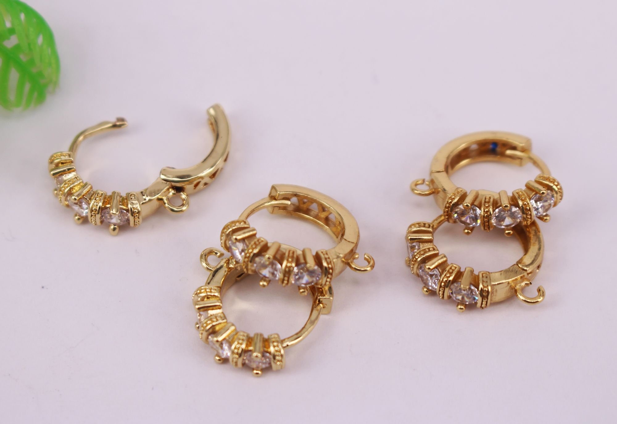 HOT 10pair/lot 16mm Gold Plated Copper Metal White CZ