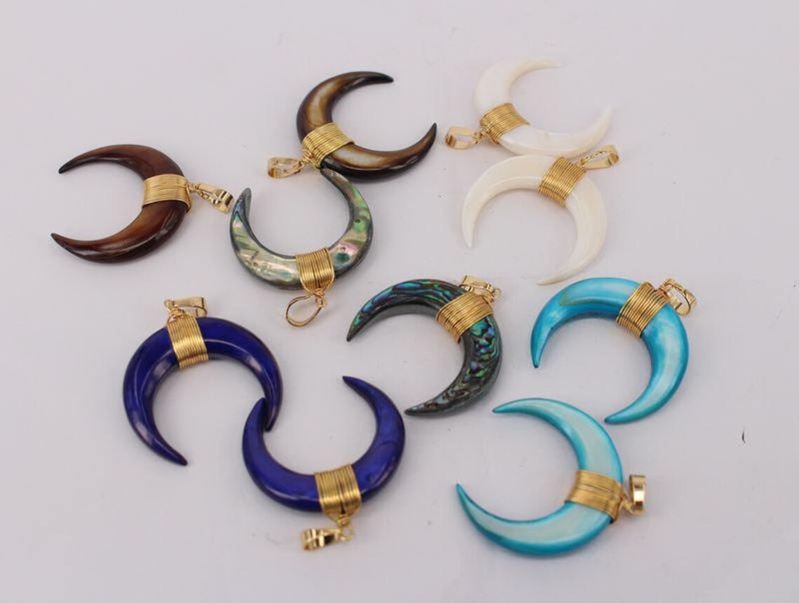 HOT 5-10pcs Mixed Color Ox Horn Bull Bone Crescent Moon Horn Shell ...