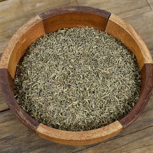 Thyme Leaf, Dried, Loose - 1 ounce Cut & Sifted. Thymus Vulgaris