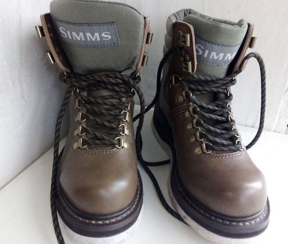 simms wading boots uk