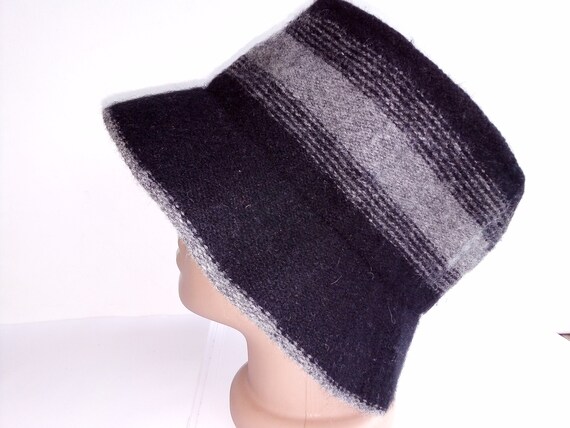 ladies black wool hats