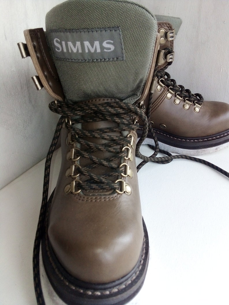 simms fly fishing shoes