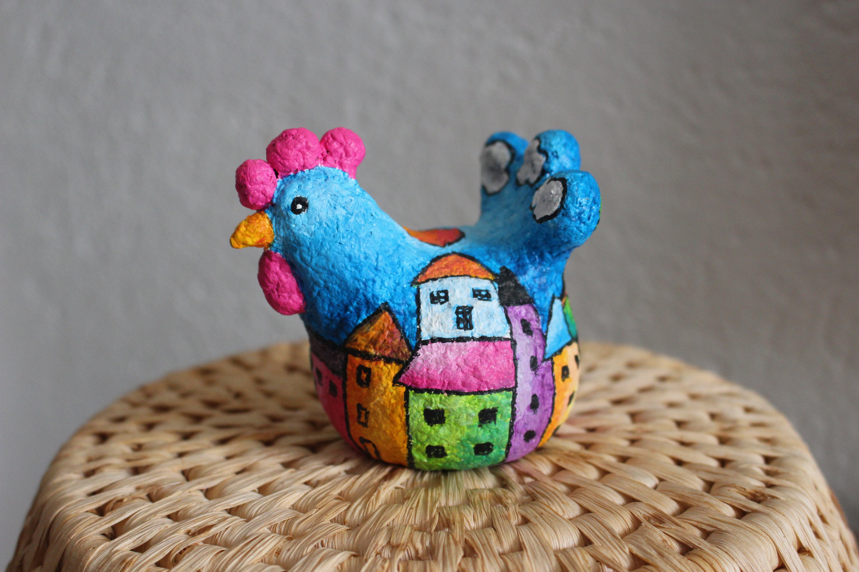La Villageoise - Poule en Papier Mâché, 8, 5x7x8cm, Idée Cadeau Déco Original, Fête Des Mères 2021.
