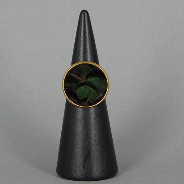 Bague en plumes naturelles de Faisan Lady Amherst vert 20 mm