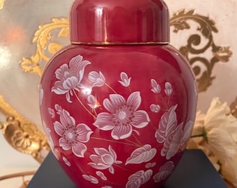 Chinoiserie Ginger Jar Cranberry Ginger Jar White Floral Adorned Covered Jar Chinoiserie Chic Vignette Chinoiserie Accent Chinoiserie Decor