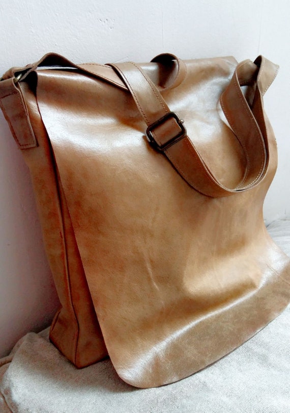leather postman shoulder bag